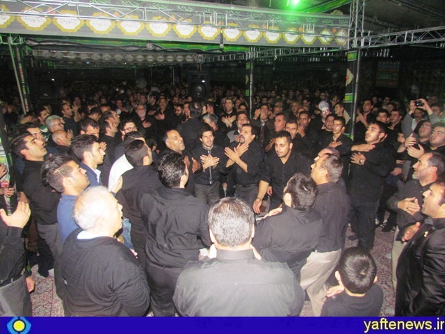 تصاویر عزاداری با شکوه لرستانی‌های مقیم مرکز در شب تاسوعای حسینی