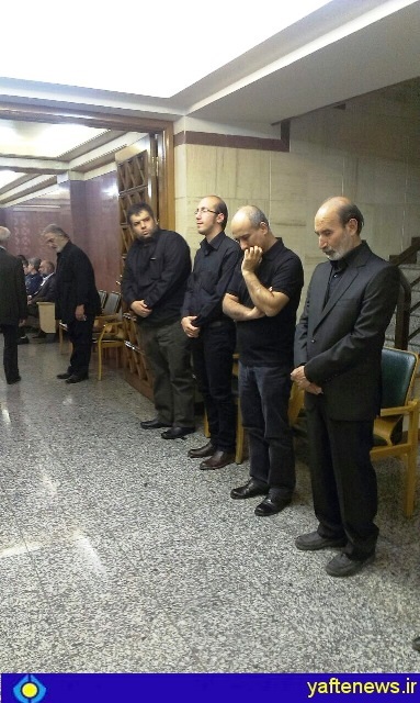 مراسم ختم نسرین جافری شاعر لرستانی شعر ایران در تهران برگزار شد.