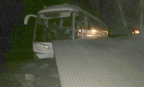 یک کشته در برخورد اتوبوس با پژو در پل‌دختر