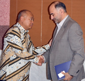 حضور سفير اندونزي در لرستان