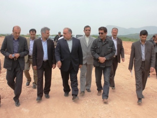 استاندار لرستان از آزاد راه خرم آباد - اراک بازدید کرد