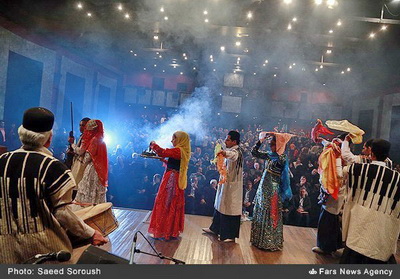 زنگ پاياني هفته فرهنگي لرستان در تهران به صدا درآمد